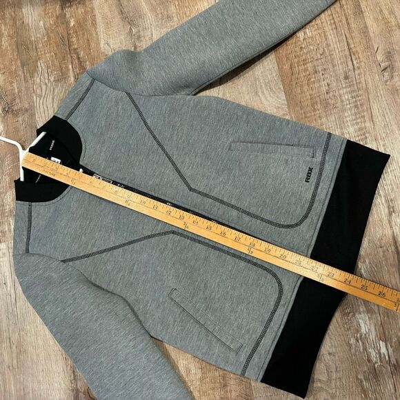 RBX Reebok Women’s Tempo Scuba Bomber Jacket Gray with Black Size Small - Picture 6 of 15
